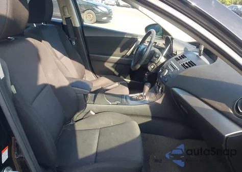 2011 Mazda 3 I из США, поврежденный, VIN JM1BL1VG0B1406305